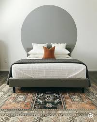 So This Is Love I Have Literally Been Wanting To Paint A Circle Mural Behind Our Bed For Months No Bedroom Wall Paint Bedroom Wall Designs Bedroom Wall