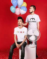 Bigflo & oli wiki, facebook, instagram, and socials. Toulouse Avant Le Stadium Bigflo Oli Ouvrent Une Boutique Ephemere Au Centre Ville Actu Toulouse
