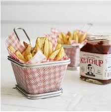 Fry Basket Sur La Table Buffet Food Food Food Stations Wedding Catering