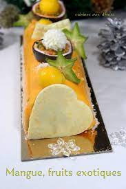 Trempez les biscuits à la cuillère dans une assiette. Buche De Noel Mousse De Fruit Exotique Buche De Noel Mousse Buche De Noel Fruits Exotiques