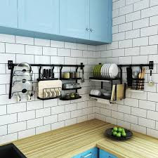 Dapur single line akan memberikan kesan sederhana dan minimalis ke. Menciptakan Ruang Dapur Apartemen Yang Nyaman Dan Terbatas