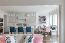 Gkids friedly living ropm and kotchen : Family Friendly Dining Room Design Ideas