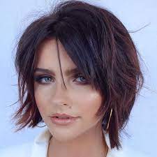 Visualizza altre idee su tagli di capelli, capelli, tagli di capelli medio corti. 7 Idee Su Capelli Neri Medio Capelli Capelli Neri Medio Tagli Di Capelli