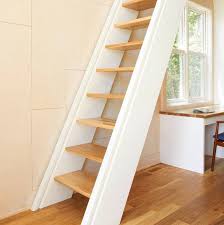 Por ejemplo, si quieres construir una escalera para subir en una cubierta y hay 91 cm (3 pies) desde el suelo hasta la superficie de la. Escaleras Pequenas Tipos Y Disenos Geniales Para Tu Casa Ideal