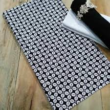 200 x 115 cm, bahan : Kain Batik Pekalongan Motif Kawung Kancing Warna Hitam Putih Bukan Batik Garutan Shopee Indonesia