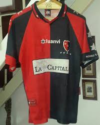 A founding member of liga rosarina de football, the club affiliated to the argentine football. Newells Old Boys Home Fussball Trikots 1999 2000