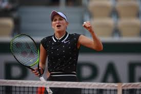 Less than 12 months later, the life of america's most promising young tennis sensation has taken a completely different turn. Roland Garros Cinq Choses A Savoir Sur Marketa Vondrousova L Equipe
