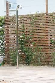 Zaun Rhombus Und Erhohung Mit Rankhilfe Erhohung Mit Podest Rankhilfe Zaun Rhombus Und Erhohung Mi In 2020 Sichtschutz Garten Naturzaun Sichtschutzwand Garten