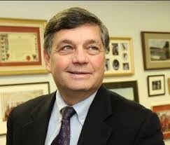 Brian Tarr's Instagram, Twitter & Facebook