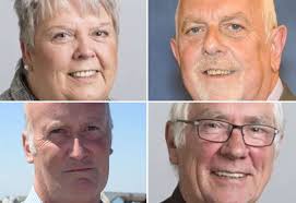 Conservative Party loses majority