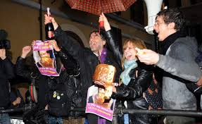 In 1990 she graduated from the ludwik solski national theatric. Https Www Faz Net Aktuell Feuilleton Debatten Kunstwerk Von Sam Durant Dies Ist Keine Exekution 15041303 Html 2017 08 28t14 28 15z Hourly 0 8 Https Media0 Faz Net Ppmedia Aktuell Feuilleton 1086137450 1 5041498 Default Unser Park Soll Schoener