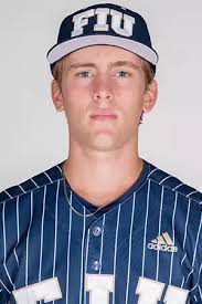 Jacob Mckenzie's Instagram, Twitter & Facebook