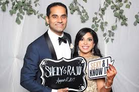 Wedding photo booth top tips. Indian Wedding Photo Booth Viral Booth Is The Popular Choice