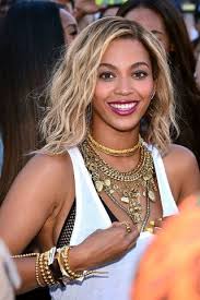 Beyonce blonde hair wavy synthetic. Love Letter To Paula Mendoza S Bracelet Beyonce Hair Beyonce Short Hair Beyonce Hair Short