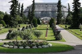 Botanischer Botanisches Und Garten Berlin Dahlem Museum Berlin Germany One Of Best Botanical Garden In Botanical Gardens Garden Features Garden Inspiration