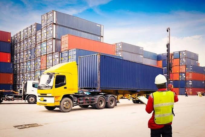 Nhà máy chuẩn bị đơn hàng Quý 4: 8 việc cần chốt với đơn vị vận tải trước khi xuất hàng