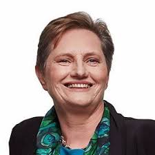 Gail Mcmanus's Instagram, Twitter & Facebook