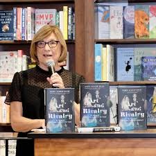 Carol Bishop Gwyn (@CarolBishopGwyn)