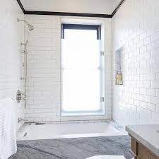 While crown moldings are made out of multiple materials, here are some of the best choices for your bathroom. Bathroom Crown Molding Design Ideas