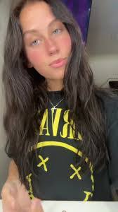 Allie Prater's Instagram, Twitter & Facebook