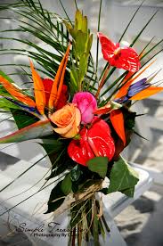 Bird Of Paradise Bouquet Wedding Pin By Simple Weddings On Bridal Bouquets Wedding Flowers Tropical Wedding Bouquets Tropical Flower Arrangements Bird Of Paradise Wedding