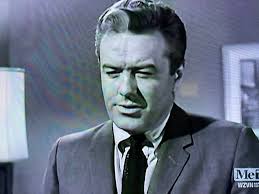 Quick question: In Paramount+ when you scroll over to Frasier, he is  standing in the middle of four busts. One is Shakespeare and one is Ben  Franklin. Who are the other two?