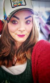 Just starting out my page. I would appreciate some new followers! If you're  looking for healing, try therapy. If you're looking for laughs, chaos, and  petty commentary—welcome home.