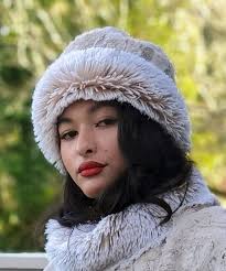 Products Tagged "pearl fox"