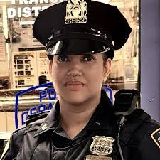 Luz Tavarez's Instagram, Twitter & Facebook