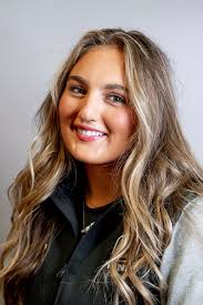 Jacqueline Pearsall's Instagram, Twitter & Facebook