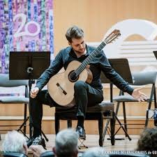 Artists |Alhambra Guitarras
