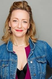 Lynn Downey's Instagram, Twitter & Facebook