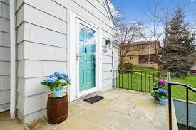 Profile for Adi Tamir Rivertown Realtor