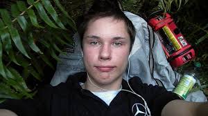 Barefoot bandit's mom proud, worried about son's exploits