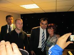 Martinez tercatat hanya pernah melatih swansea city, wigan athletic, dan everton. Roberto Martinez Picture Of Dw Stadium Wigan Tripadvisor