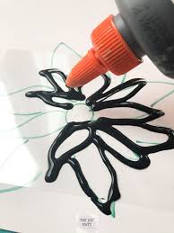 Stained Glass Art Project For Kids That Wows In 2020 Glass Window Art Stain Glass Window Art Stained Glass Art