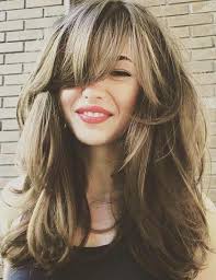 Long layered hair with bangs is a women's haircut ranging from chest to bangs do look good on long hair. 50 Best Long Hair With Bangs Looks For Women 2019