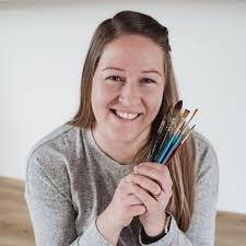 Leah Ingram (@leahingramart) • Instagram photos and videos