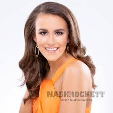 Carol Ferrante's Instagram, Twitter & Facebook