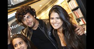 Orlando de morais filho é um cantor e compositor brasileiro, filho de orlando de morais (um fazendei. Antonia Morais Assume Namoro Com Jesus Luz Em Lancamento De Dvd Do Pai Purepeople