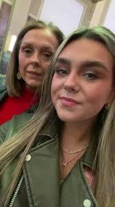 Molly Keenan's Instagram, Twitter & Facebook