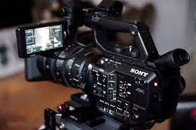 Canon eos c200b video review 7 Best Video Cameras For Filmmakers Digital Camera Buying Guide