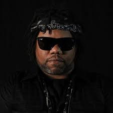 Pizzo: песни, клипы и билеты на концерты