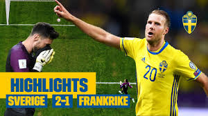 Équipe de france de football, populärt kallade les bleus (de blå), representerar frankrike i fotboll på herrsidan och kontrolleras av fff (fédération française de football). Mal Fran Halva Planen Highlights Vm Kval 2017 Sverige Frankrike 2 1 Youtube