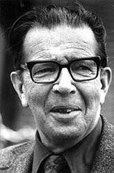 Oskar Olsen, Adam -Sarpsborg kommunes fotosamling