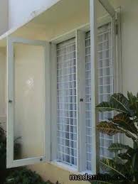Jangan lupa juga untuk dekorasi kamar tidur anda sebaik mungkin sesuai dengan selera anda sehingga anda dapat merasa sangat nyaman dan tenang. Teralis Jendela Kamar Minimalis Terbaru Madaniah