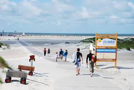 Auf Ans Meer Das Sind Die 10 Schonsten Strande In Deutschland Strand Deutschland Gunstig Urlaub Machen Urlaub Nordseeinsel