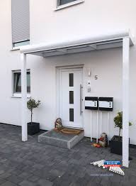 Ein Alu Hausturvordach Der Marke Rexovita 3m X 1m In Weiss Mit Rexoclear 16mm Pc Stegplatten In Opal Dieses Haustur Vo Vordach Haustur Vordach Hauseingang Haus