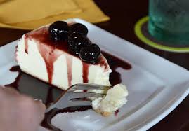 This version of the olive garden salad dressing has no mayo in it, but it does call for similar ingredients including raw egg. Olive Garden On Twitter Smooth Sicilian Cheesecake With Wild Amarena Cherries Is The Dessert Of Your Dreams