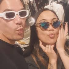 2 Couple to Kōrero Podcast